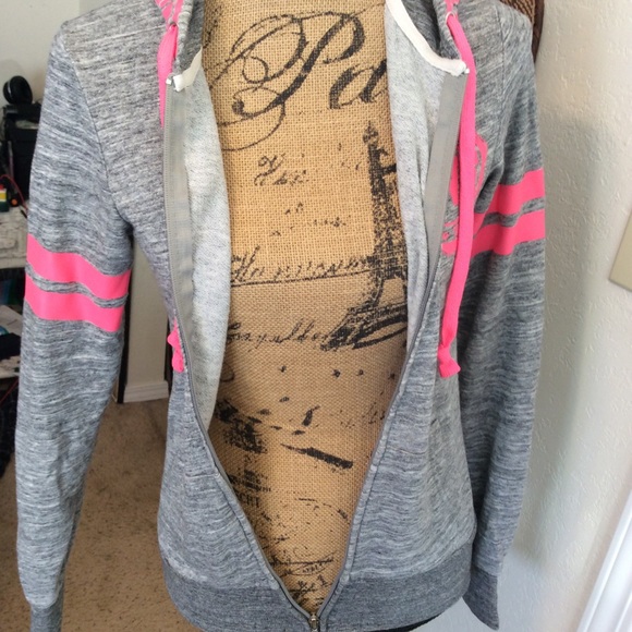 Reflex “Love” zip up light gray hoodie sweater neon pink text junior’s M school - Picture 11 of 14